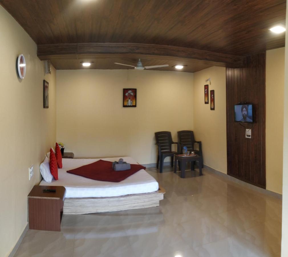 Bluebell Residency Hotel Mahābaleshwar Exterior foto